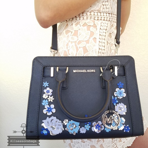 NWT Michael Kors Dillon satchel floral navy bag - Picture 5 of 8